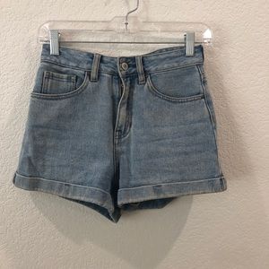 SOLD✅PacSun Mom Shorts